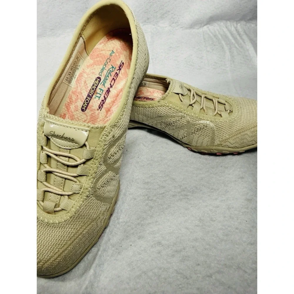 Skechers Relaxed Fit Air-Cooled Memory Foam Women's Beige Slip-On Shoes Size 5.5